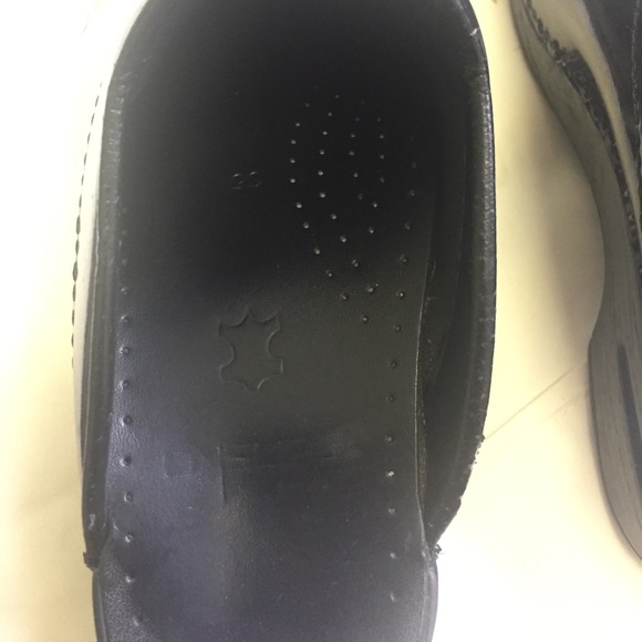 Dansko clogs - Picture 3 of 12